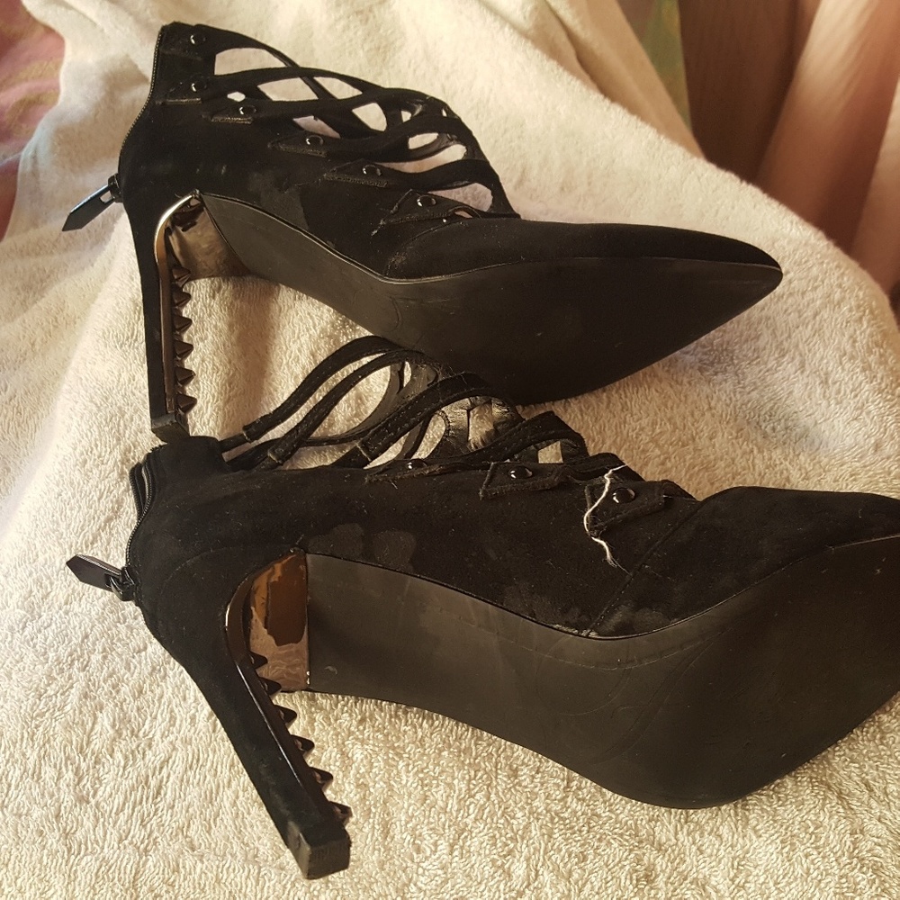 heels